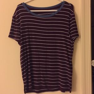 American Eagle tee