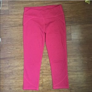 Fabletics crop leggings