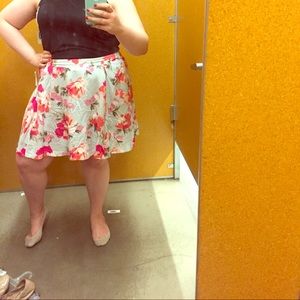 Old navy skirt