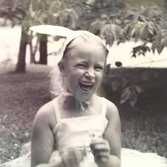 Meet your Posher, Naomi