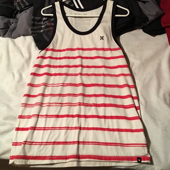 Hurley tank top