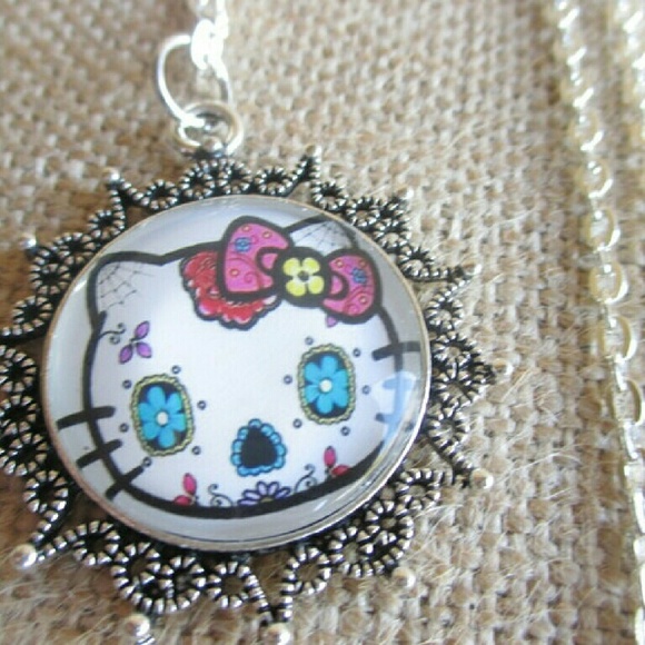Hello Kitty Sugar Skull Necklace - Picture 2 of 2