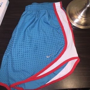 S Nike shorts