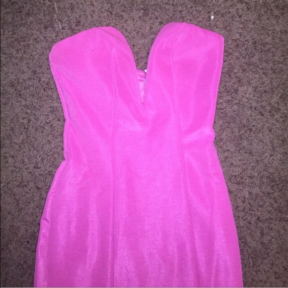❤️💖NASTY GAL DEEP V STRAPLESS TUBE DRESS💖❤️ - Picture 3 of 4