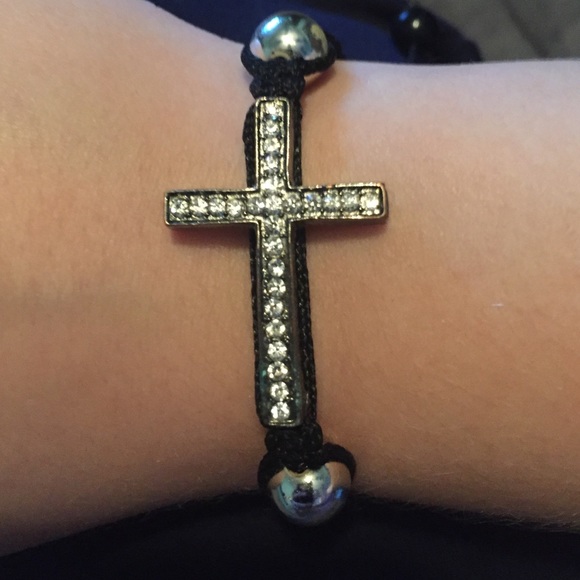 Cross bracelet