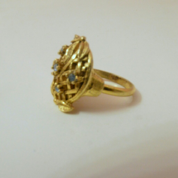 Beautiful statement ring - Picture 2 of 3