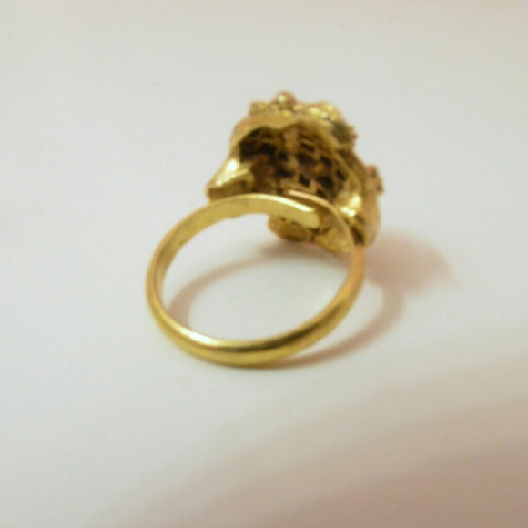 Beautiful statement ring - Picture 3 of 3