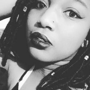 Meet your Posher, Makayla