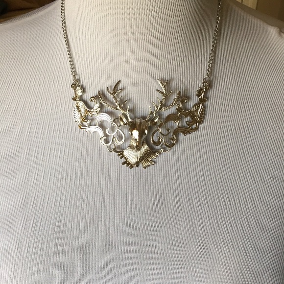 📦📦LAST SILVER Fancy Deer Necklace in Silver📦📦 - Picture 3 of 3