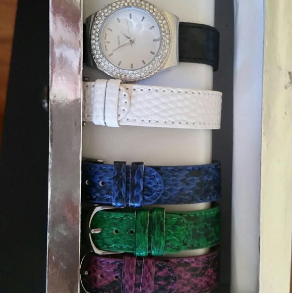 Watch - Picture 2 of 2