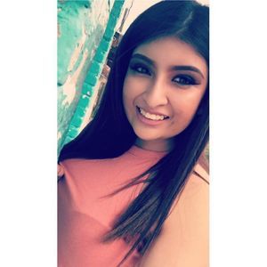 Meet your Posher, Reyna