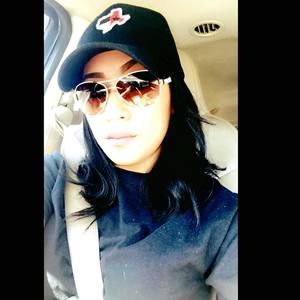 Meet your Posher, Vanessa