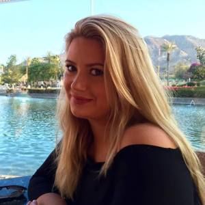 Meet your Posher, Stina