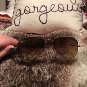 Authentic Ray- Ban Aviator Large Metal 62mm Gold