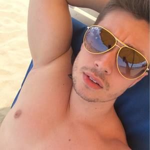 Meet your Posher, Daniel