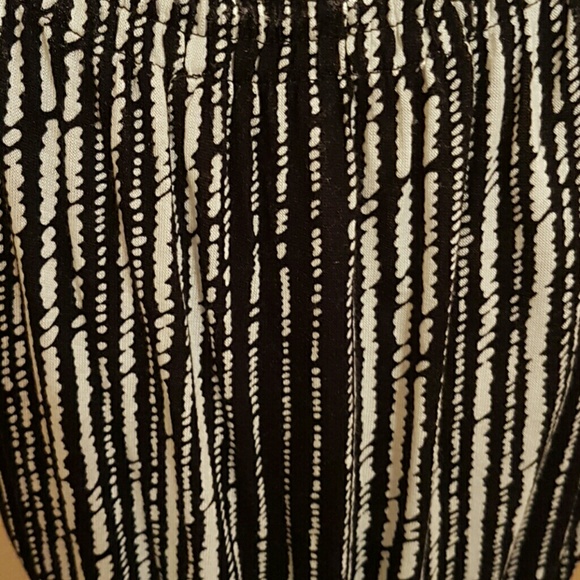 Loft Summer Dress - NWT - Picture 3 of 8