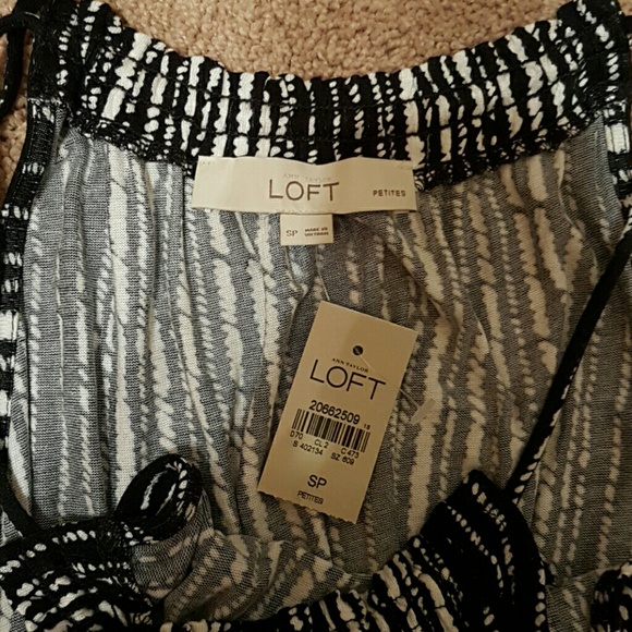 Loft Summer Dress - NWT - Picture 4 of 8