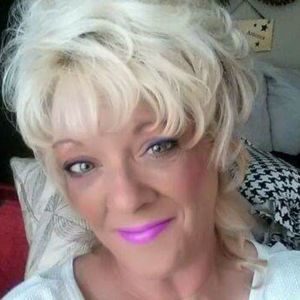 Meet your Posher, Leann