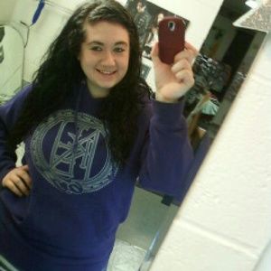 Meet your Posher, Destynie