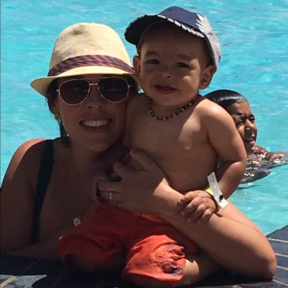 Meet your Posher, Maricela