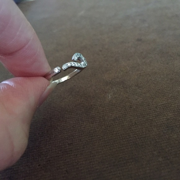 ❓ Ring ❓ - Picture 2 of 7