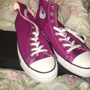 Brand new women's size 12/men's size 10 high tops