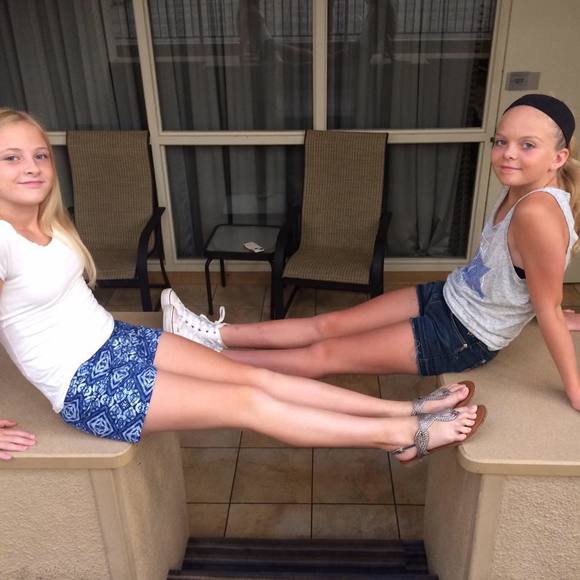 Meet your Posher, Natalie - Picture 1 of 1