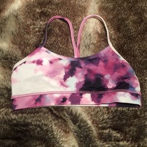 🦄 NWOT lululemon Flow Y Bra sz 6 blooming pixie