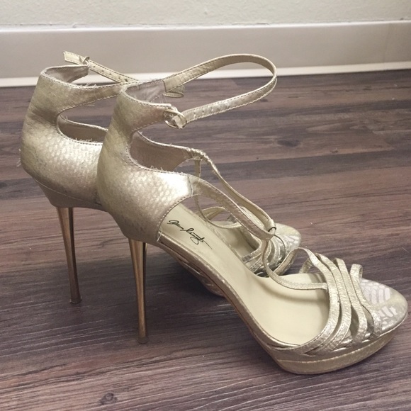 ABS Allen Schwartz Gold Zxen Open Toe High Heels - Picture 2 of 3