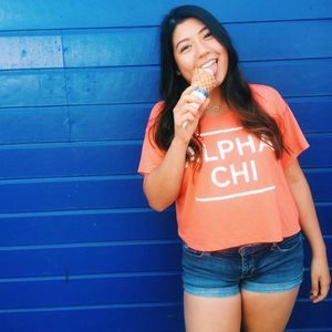 Meet your Posher, Maria