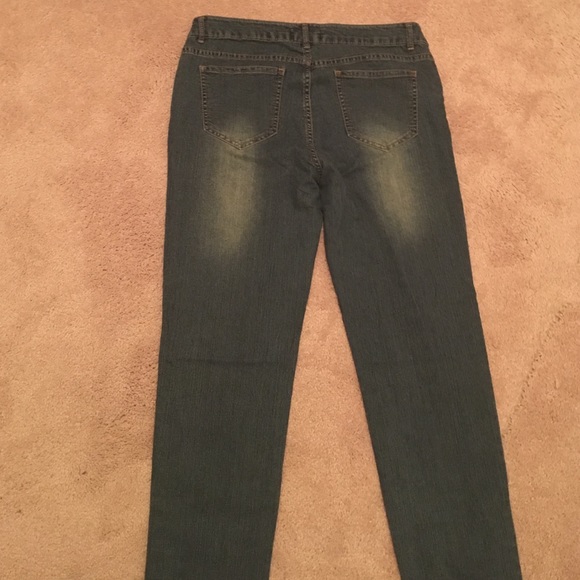 Jeans - Picture 4 of 4