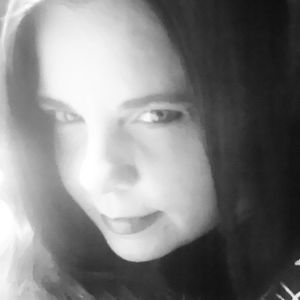 Meet your Posher, Sandy