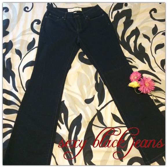 Sexy but comfy pair of black Loft jeans. - Picture 1 of 3