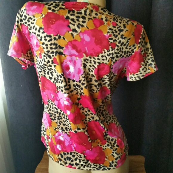 8 $ SALE! Sophisticated Animal Print Floral Top L - Picture 3 of 4