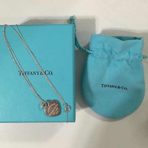 New sterling silver Return to Tiffany necklace!