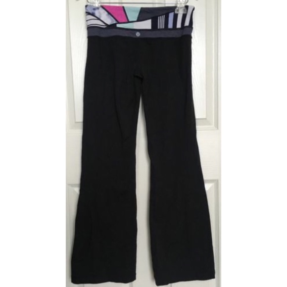 ✨flash sale!✨Lululemon Groove Pant size 4