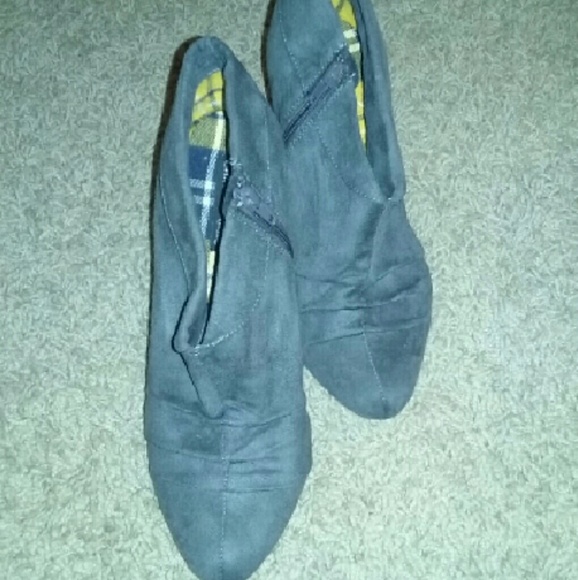 Booties - Picture 2 of 3