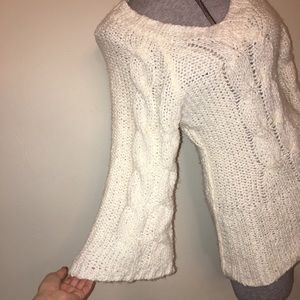 Acrylic cable knit tunic sweater