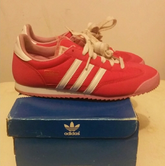 Adidas - Picture 2 of 4