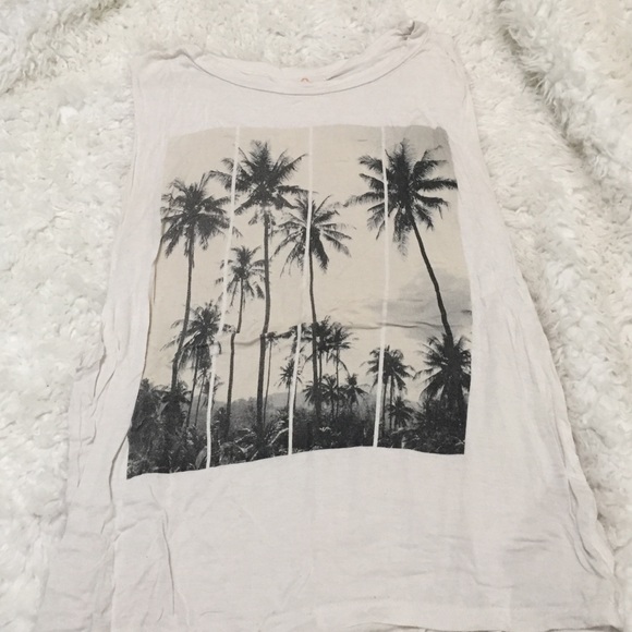 Palm tree muscle tee