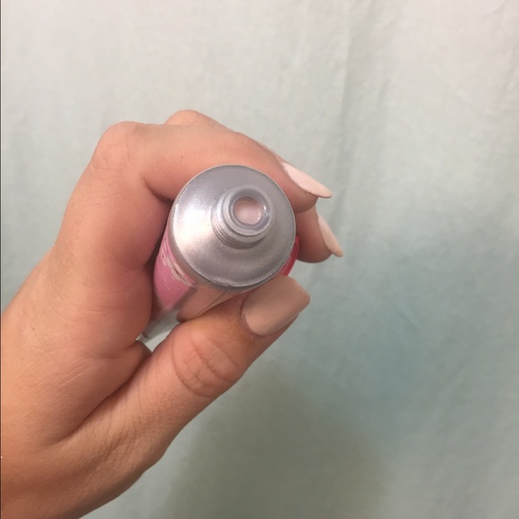 L'Occitane en Provence hand cream - Cherry Blossom - Picture 2 of 3