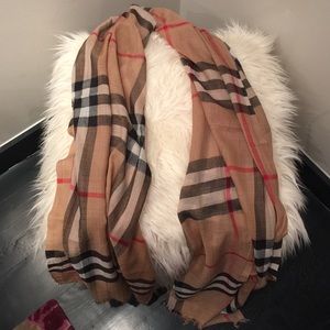 Burberry scarf