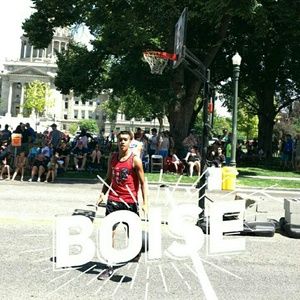 Meet your Posher, Abe