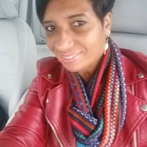 Meet your Posher, Justina