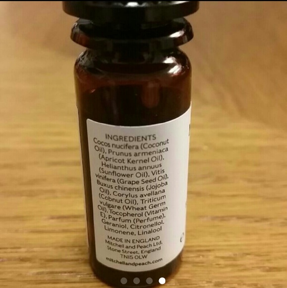Mitchell and Peach Face Oil 10ml - Picture 4 of 4