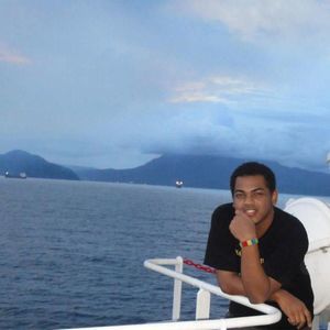 Meet your Posher, Abbas