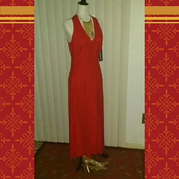 *JESSICA HOWARD* Red Maxi Dress - Picture 4 of 4
