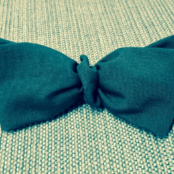 Ovarian Cancer Awareness Month! Available til 9/30