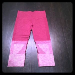 lululemon athletica Ebb & Flow Style Capris