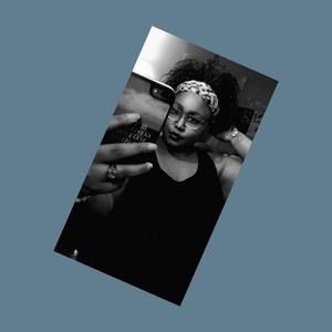Meet your Posher, Leisha